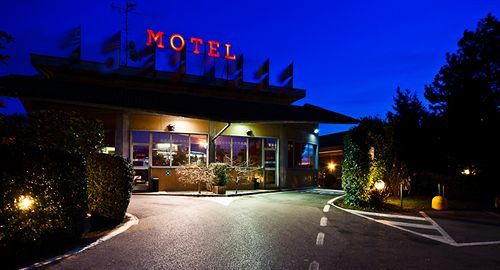 Motel Autosole Cornegliano Laudense Buitenkant foto